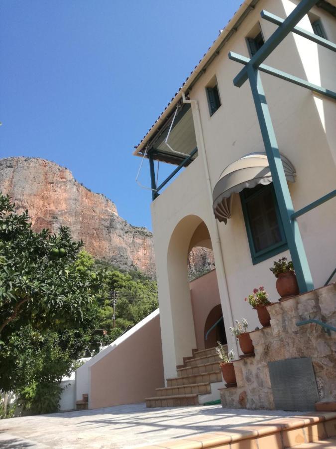 The Valkyries 2 Apartment Leonidio Bagian luar foto
